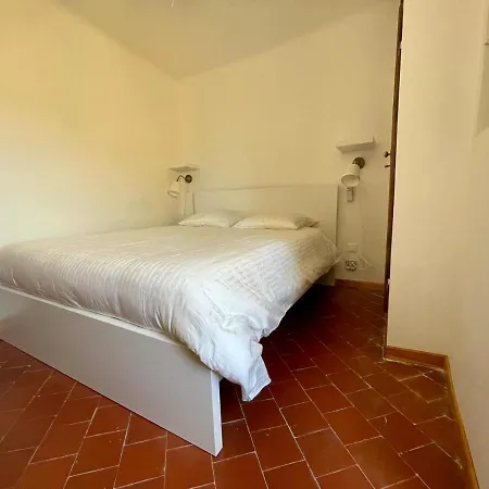 La Maison De Lily, Cosy Dans Le Vieux-hyeres, Parking Gratuit