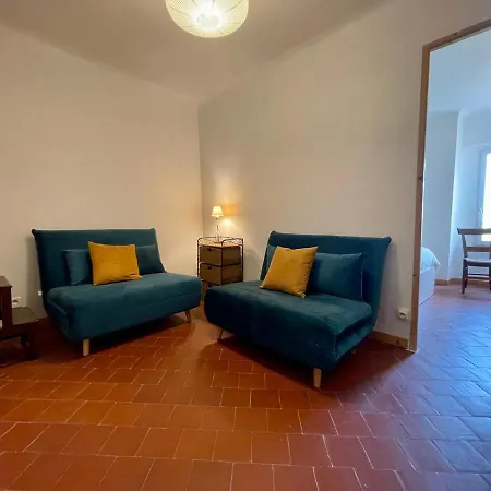 La Maison De Lily, Cosy Dans Le Vieux-hyeres, Parking Gratuit Ferienhaus Hyères