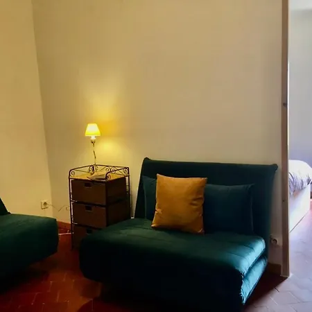 La Maison De Lily, Cosy Dans Le Vieux-hyeres, Parking Gratuit Ferienhaus