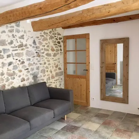 Ferienhaus La Maison De Lily, Cosy Dans Le Vieux-hyeres, Parking Gratuit