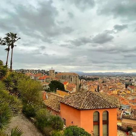 Ferienhaus La Maison De Lily, Cosy Dans Le Vieux-hyeres, Parking Gratuit *